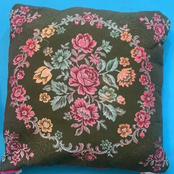 METRAX SOUVENIR FRANCE TAPESTRY DECOR PILLOW MADE IN BELGIUM EIFFEL TOWER FRENCH